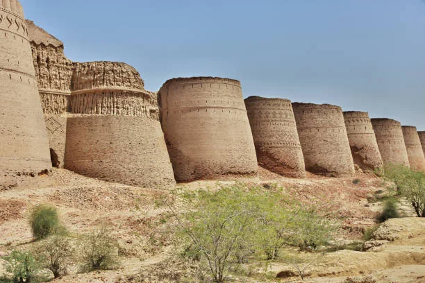 Derawar Fort image 5