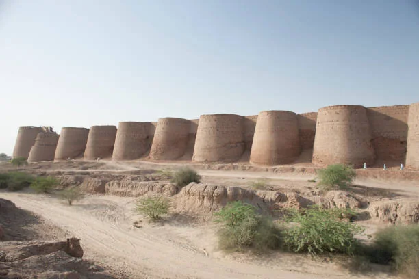 Derawar Fort image 6