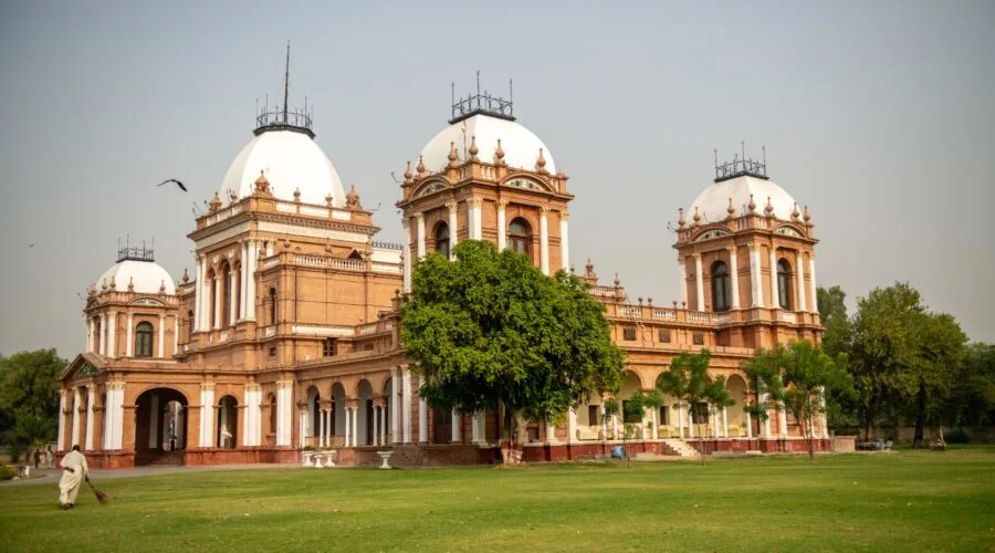 Noor Mahal image 3